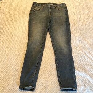 Old Navy Mid Rise Rockstar Skinny Jeans Size 14 Dark Wash